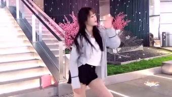 娱乐吃瓜酱网图,揭秘娱乐圈最新热点,带你领略明星幕后故事 第3张 娱乐吃瓜酱网图,揭秘娱乐圈最新热点,带你领略明星幕后故事 第3张